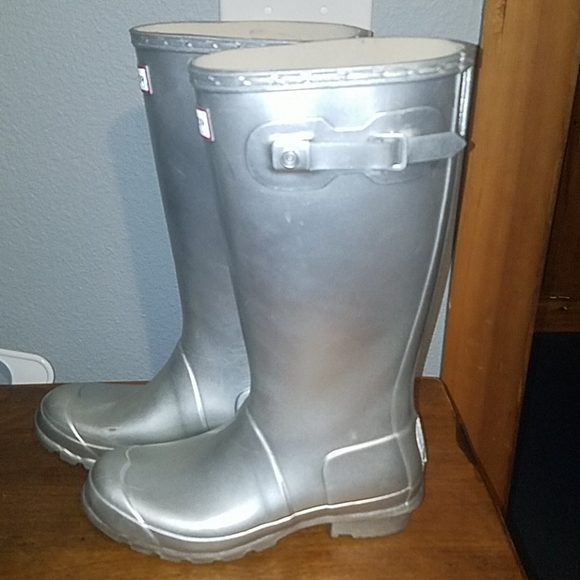 Silver Hunter boots - Picture 2 of 3